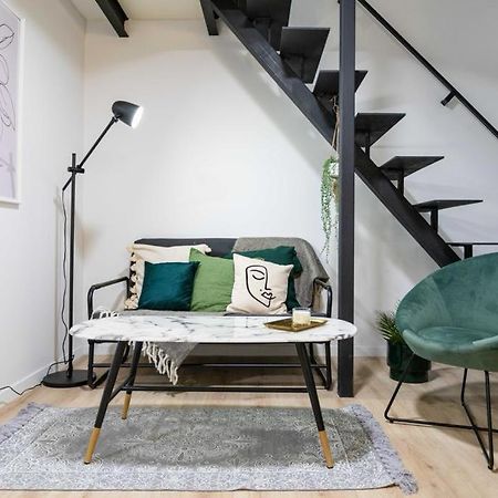 Grand T4 Avec 3Sdb - Quartier Joliette - Ideal Familles Et Groupes Marseille Exterior photo